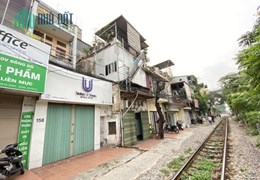 ⚜️ Mặt đường Giải Phóng, Sát Ngã Tư Vọng, DT rộng 186m2 5T Xây Tòa VIP, Siêu rẻ 20.5 Tỷ ⚜️