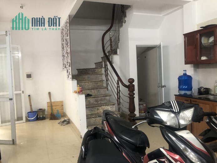 Bán nhà 5 tầng giá rẻ cực đẹp tại ngõ 93 Ngọc Trục - Nam Từ Liêm