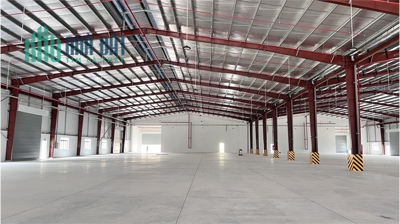 Cho thuê nhà xưởng trong khu công nghiệp, sản xuất chế tạo ít ô nhiễm môi trường