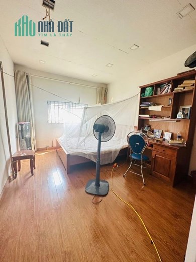 Siêu Phẩm Duy Nhất Phố Cầu Diễn 47m2 x 3 tầng,  giá 2.5 tỷ, Oto vài bước chân