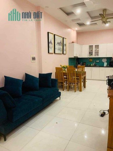 Cho thuê nhà nguyên căn, HGĐ, 50m2, 3T, 2N, nội thất đủ, Đình Thôn.