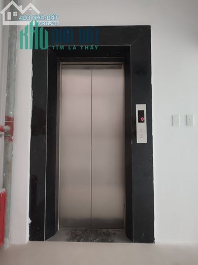 Mặt phố Vũ Phạm Hàm, Cầu Giấy. 8 Tầng Thang máy, KD Khủng: 40m2, MT 6.3m, 26 tỷ.