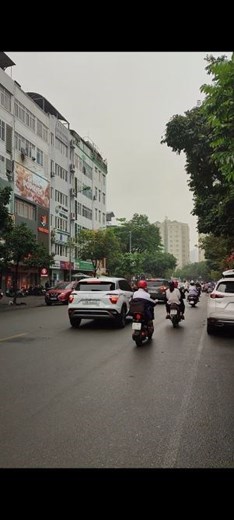 Mặt phố Vũ Phạm Hàm, Cầu Giấy. 8 Tầng Thang máy, KD Khủng: 40m2, MT 6.3m, 26 tỷ.