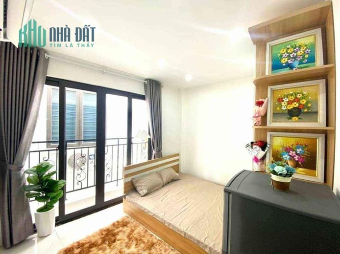 CHÍNH CHỦ CÀN BÁN TÒA CCMN KHÉP KÍN 10 PHÒNG PHỐ CHÙA HÀ, 15M RA MẶT PHỐ, GIÁ 10,5 TỶ.