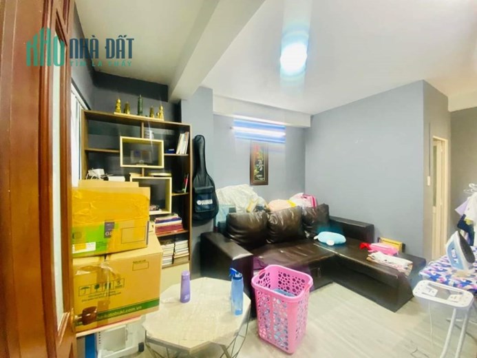 Ngộp Bán Nhà Hẻm 10 Ni Sư Huỳnh Liên - 24m2 - 3x tỷ