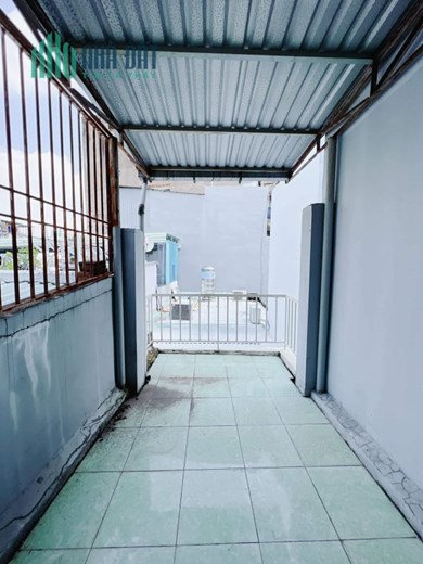 Bán NHÀ RẺ Đẹp Trần Hưng Đạo Q1 đúc 4 tầng cò 1 tỷ hơn Vay 1 hơn tỷ