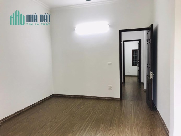 BÁN NHÀ PHỐ MINH KHAI - HAI BÀ TRƯNG - 44M x 3 TẦNG- NGÕ THÔNG - 3 GÁC PHI - GẦN OTO - NHỈNH 5 TỶ