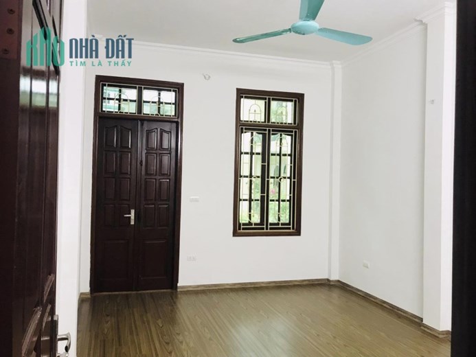 BÁN NHÀ PHỐ MINH KHAI - HAI BÀ TRƯNG - 44M x 3 TẦNG- NGÕ THÔNG - 3 GÁC PHI - GẦN OTO - NHỈNH 5 TỶ
