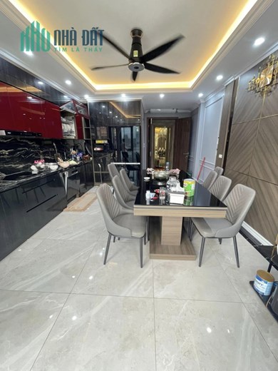 50m 6 Tầng Mặt Tiền 5m Mặt Phố Nghĩa Tân Cầu Giấy. Chủ Xây Tâm Huyết 6 Tầng Thang Máy Nhập Khẩu. Vị