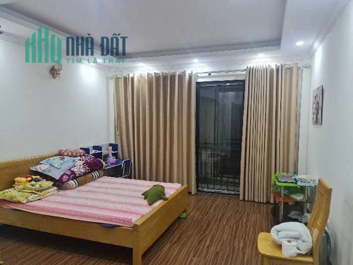 Bán gấp  Nhà đẹp ở luôn, phố Lê Quang Đạo 45m2 x 5T, 10m ô tô tránh,  ngõ thông,  giá sốc  4,3 tỷ.