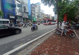 Bán nhà mặt phố Sơn Tây, Ba Đình  - Vỉa hè rộngKD  đa dạng: 64m2, 5T, MT4m, 26.5 tỷ