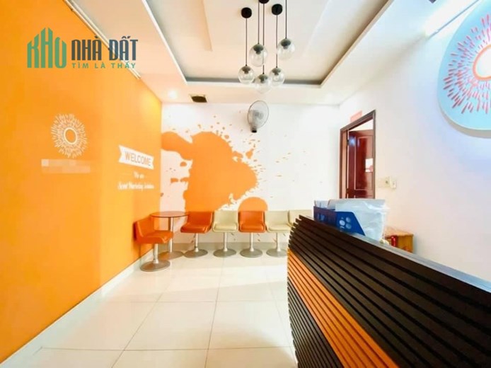 Bán nhà MT khu Phan Xích Long, DT: 8x21m, nở hậu. Khu vực xây 7 tầng, KD sầm uất