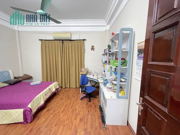 71m 5 Tầng Mặt Tiền 4.5m Nhỉnh 8 Tỷ Phố Nguyễn Khánh Toàn Cầu Giấy. Vị Trí Đẹp Kinh Doanh Cực Tốt.