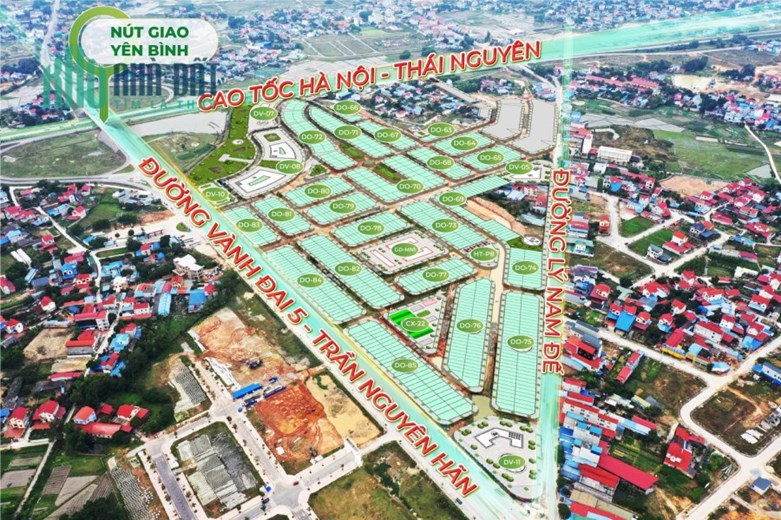 cần bán gấp lô đất mặt đường lí nam đế đối diện khu ĐT Tấn Đức 140m2 ful TC có nhà ba tầng trên đất