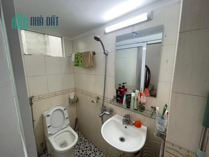 BÁN NHÀ THỊNH LIỆT - HOÀNG MAI- KHU HÀNH CHÍNH QUẬN-NHÀ 5 TẦNG -NỘI THẤT ĐẦY ĐỦ