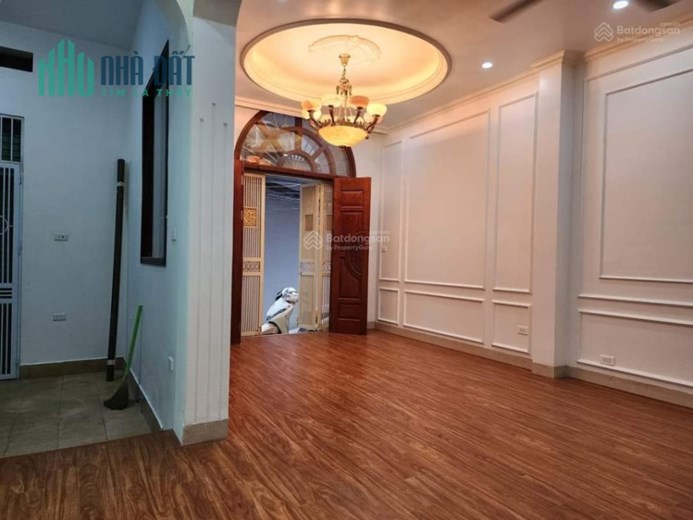 Hiếm! nhà 5 tầng phố Trần Phú, Văn Quán - 55m2 mặt tiền 7m, Thang máy, ô tô tránh 15m, ở ngay, 7