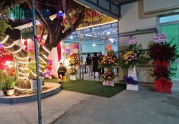Cần sang nhượng lại mặt bằng nằm trên đường trục chính để kinh doanh buôn bán tại địa chỉ Thôn 8 Xã