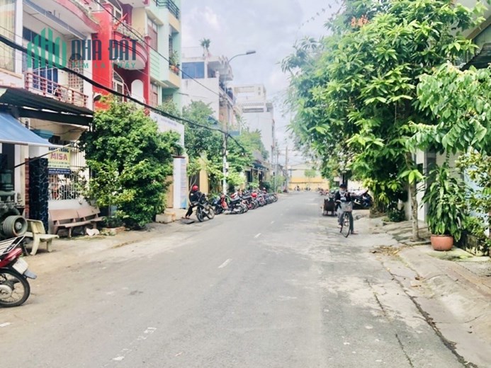 Ngộp Bao Đầu Tư Tô Hiệu - HXH tránh - 4 x16m - 5 ty