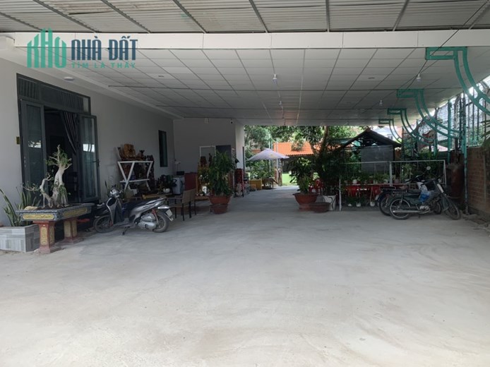 Bán nhà đang kinh doanh cafe Ngang 16m MT đường Đổng Dậu, P. Bảo an, TP Phan Rang Tháp Chàm, Ninh