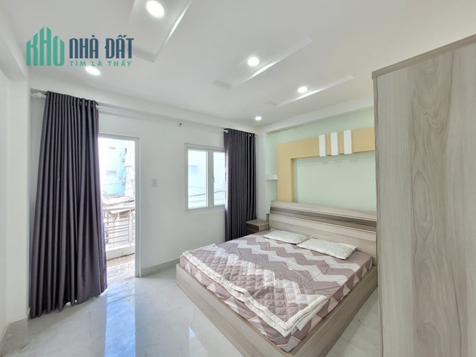 Bán nhà HXH Phan Huy Ích, 3.9x11m, 3 tầng với 5 PN, vị trí đẹp chỉ hơn 4 tỷ