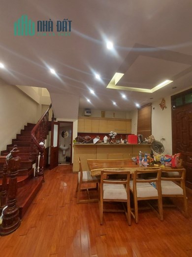 BÁN NHÀ ĐỐNG ĐA, PHỐ PHƯƠNG MAI 50M, 5T. MT 4.6M, OTÔ, KINH DOANH, LÔ GÓC, 9.5 TỶ, 0937651883.