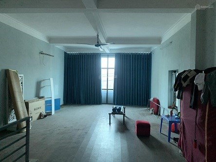 Chính chủ cho thuê nhà mặt phố Tam Trinh, Yên Sở  kinh doanh tốt