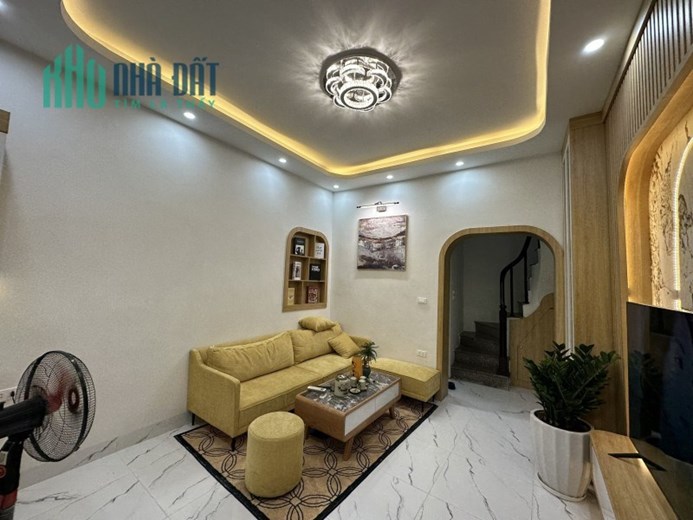 Nhỉnh 4 tỷ có nhà riêng phố Lò Đúc Hai Bà Trưng 33m 4 tầng 3 ngủ nhà đẹp ở luôn cực gần phố lh