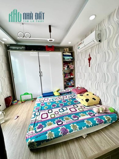 🍎TRỊNH ĐÌNH THẢO - TÂN PHÚ -  5 TẦNG - HẺM 4M - THẲNG 1/ - 44M2 - NGANG HƠN 5M -  4,9 TỶ