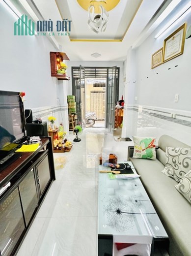 Bán Gấp Nhà Mới Sát Trường Quốc Tế Việt Úc, Nguyễn Ngọc Lộc Quận 10