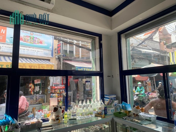 Sang nhượng lại nhà thuốc doanh số ổn định. Hai mặt tiền quận Bình Thạnh Hồ Chí Minh