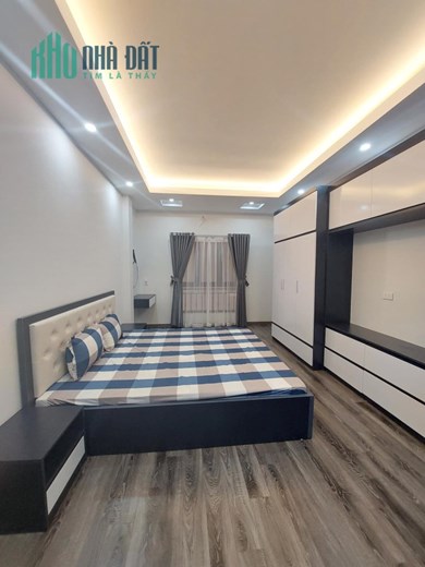 BÁN NHÀ XUÂN ĐỈNH OTO -KINH DOANH- VĂN PHÒNG- 56M 5TẦNG 6.2 TỶ