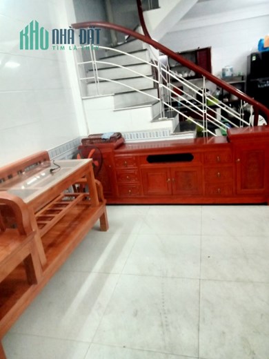 Chính chủ cần bán nhà tại Bùi Xương Trạch ngõ thông giấy viết tay- Diện tích: 38m2 x 4 tầng