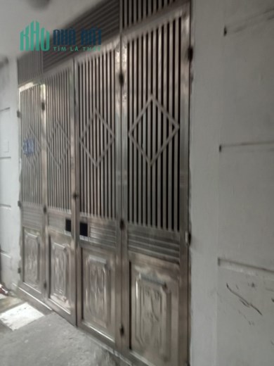 Chính chủ cần bán nhà tại Bùi Xương Trạch ngõ thông giấy viết tay- Diện tích: 38m2 x 4 tầng