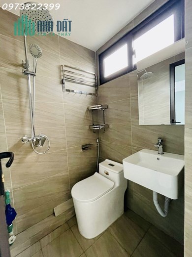 Toà chung cư mini - 8 tầng thang máy - Phương Mai - View hồ - 900tr/năm - nhỉnh 11 tỷ