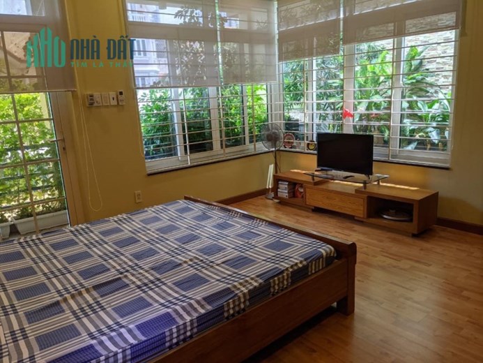 BÁN NHÀ ĐƯỞNG LÊ VĂN LƯƠNG PHƯỜNG TÂN PHONG LIỀN KỀ LOTER QUẬN 7 NGANG 6 DÀI 22 KHU VỰC CỰC HIẾM BÁN