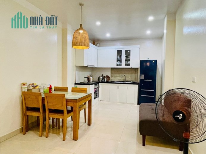 NHỈNH 4 TỶ - 50M2 - NHÀ ĐẸP DÂN XÂY PHỐ BÀ TRIỆU - Ô TÔ ĐỖ CỬA THOÁNG TRC SAU