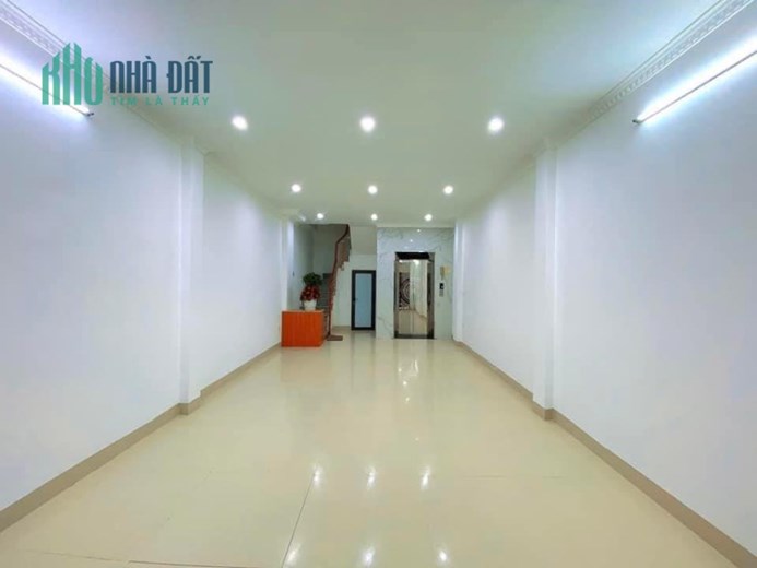 Cần bán nhà ngõ Nguyễn Viết Xuân - quận Hà Đông gần 45m2 nhà 5 tầng giá chào 5.6 tỷ