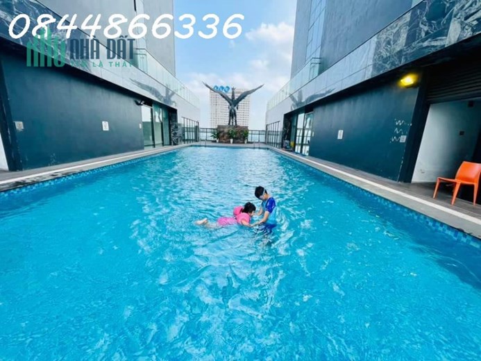 Tôi cần bán căn hộ Sunshine Center, 4 phòng ngủ diện tích 160m2, full nội thất cao cấp, vào ở được