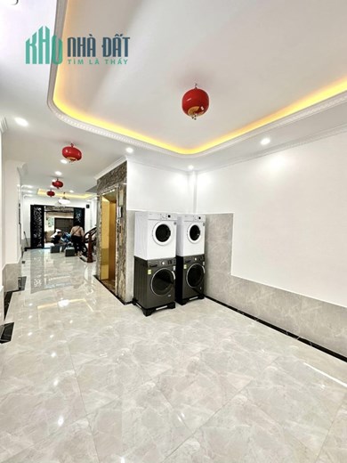 Dòng tiền 70tr/ tháng Phố Trần Khát Chân, Hai Bà Trưng  65m, 7 tầng thang máy, thoáng trước sau.