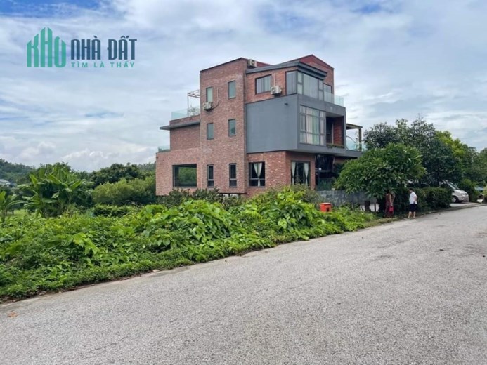 Bán lô đất 914m2 đẹp nhất sân Golf Tam Đảo