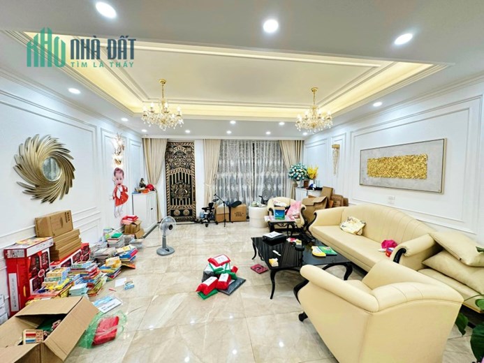 BÁN NHÀ RIÊNG LÊ TRỌNG TẤN, PHÂN LÔ, Ô TÔ VÀO NHÀ, 60M2 5T MT5M, GIÁ 10.2 TỶ