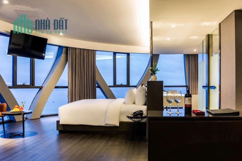 SIÊU HIẾM BÁN KHÁCH SẠN MẶT PHỐ YÊN HOA 150M2, 8T, VIEW HỒ, MẶT TIỀN 12M, KD ĐẮC ĐỊA.