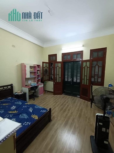 Bán nhà phố Hoàng Cầu, Đống Đa, ngõ thông, hai thoáng, kinh doanh, 75m, MT 6.8m, 22.8 tỷ