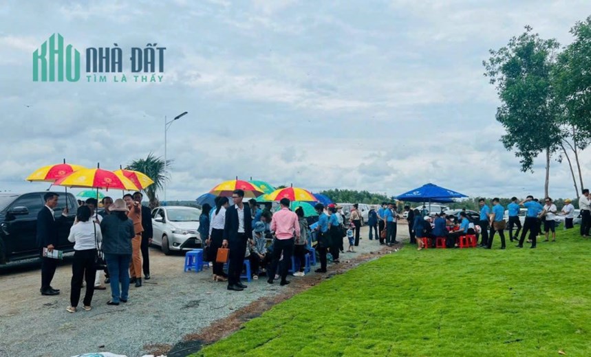 Bán đất view hồ nghỉ dưỡng 289triệu 1000m2