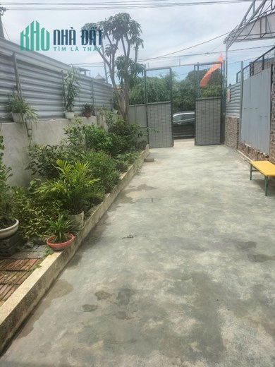 CHÍNH CHỦ BÁN Nhà Đẹp Vị Trí Đắc Địa Tại Nam Trực -  Nam Định