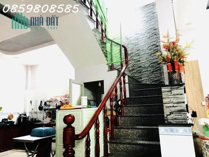 NHÀ BTCT MỚI, ĐẸP, 61M2, MẶT TIỀN HƠN 5M, XE HƠI ĐỖ TRƯỚC NHÀ, NGAY QLỘ 13, GIÁ CHỈ 4,3 TỶ CÒN TL.