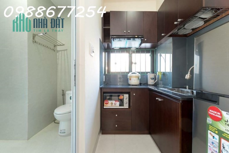 Nợ ngân hàng bán tòa nhà căn hộ 20 phòng 3 mặt tiền Hoài Thanh Mỹ An lợi nhuận 1.4 tỷ/năm