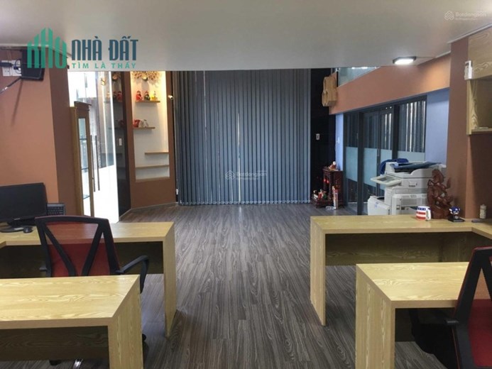 Bán Nhà Tòa nhà Phức hợp 4lầu, thu nhập 90tr/tháng. Hiệp Bình Phước, DT 145m², Giá 17.5 Tỷ