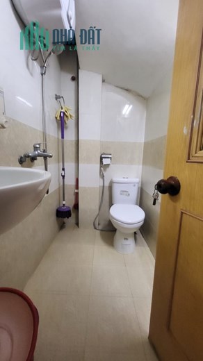 Phố Hồng Mai-Một Ngoặt Vào Nhà-Ô Tô Vài Bước-3 Tầng KCBT Kiên Cố-Sổ Nét Căng 37m-Giá 3Tỷ7