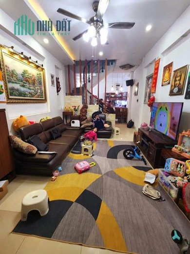BÁN NHÀ LƯƠNG KHÁNH THIỆN, HOÀNG MAI 40M 5T. SĐCC NỞ HẬU. CHỈ 3.8x Tỷ.
